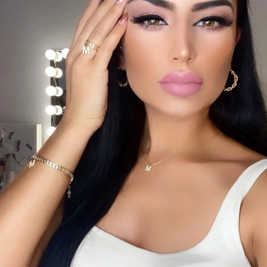 Kette mit einem Buchstaben – Dein Initial, Dein Stil 2