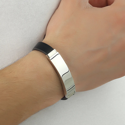 Stainless Steel Leder Armband – Maskuliner Stil mit persönlicher Gravur