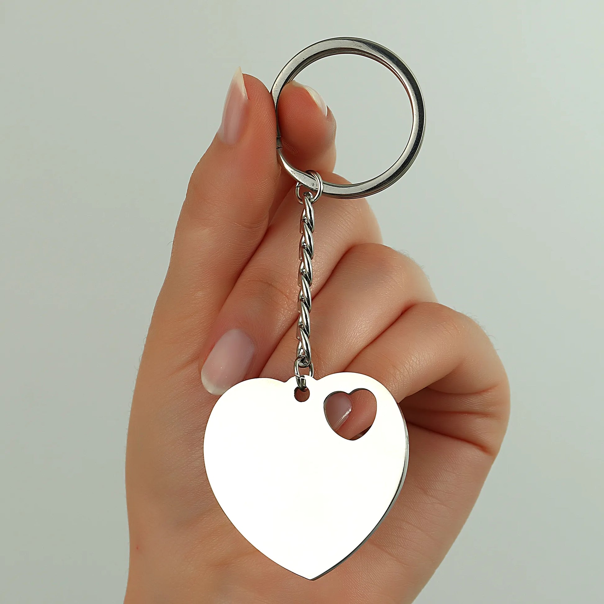 Schlüsselanhänger Herz – Edelstahl mit Gefühl und Stil