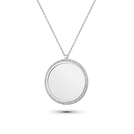 Plättchenkette mit Steinumrandung – Funkelnde Eleganz mit persönlichem Charme