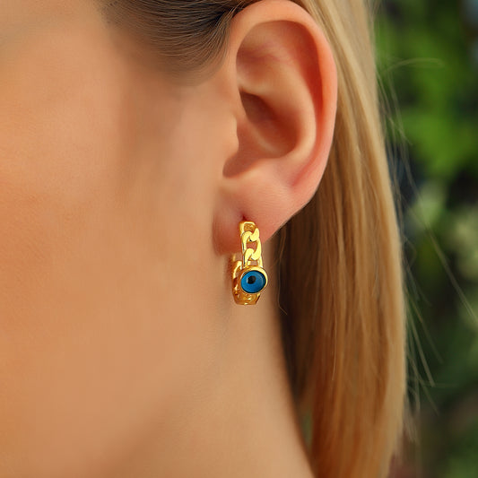 Schöne Ohrringe mit Nazar – Schützen Sie sich mit Stil