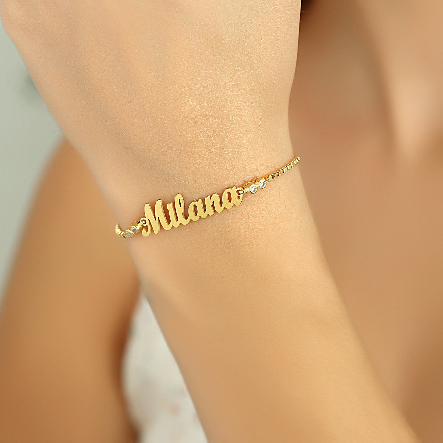 Snake Armband mit Name – Schlanke Eleganz trifft auf Individualität