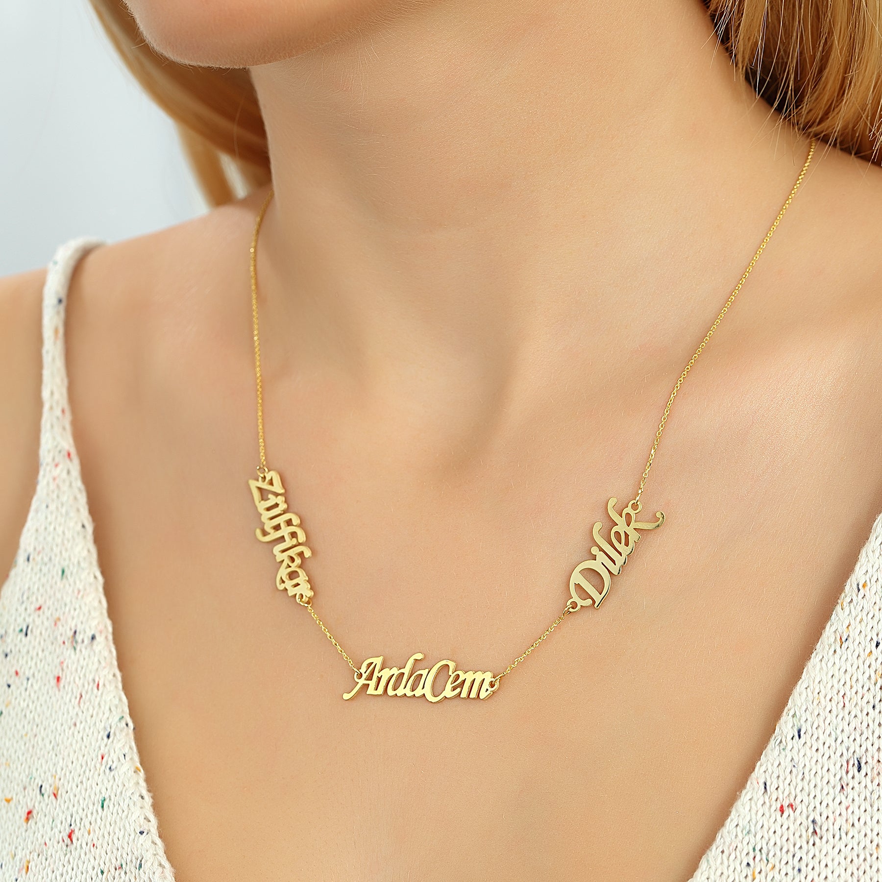 Familie Namenskette – Persönlicher Schmuck für deine Liebsten