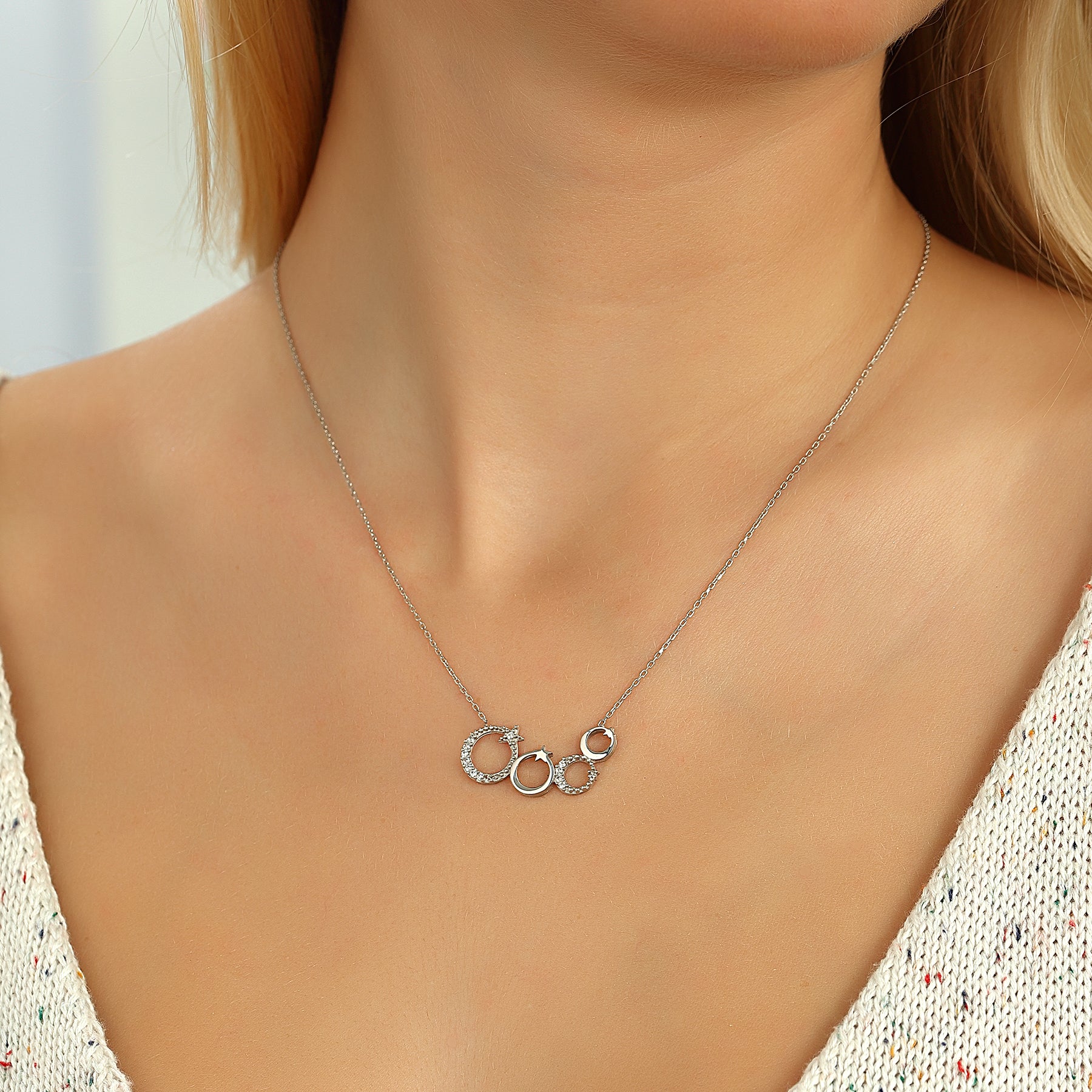 Ay Yıldız Kette Serie – Symbol für Stolz und Eleganz