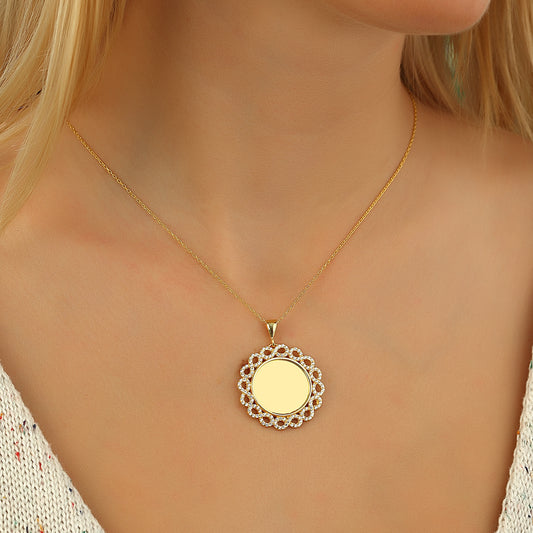 Plättchenkette mit Infinity Umrandung Zeitloses Design mit tiefer Bedeutung